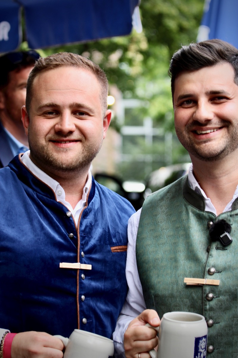 v. l. n. r.: Michael Movchin, Grigori Dratva
